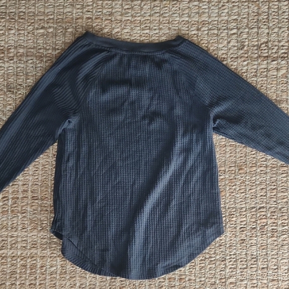 LOFT Charcoal Waffle Knit Long Sleeve Tee - Picture 3 of 5